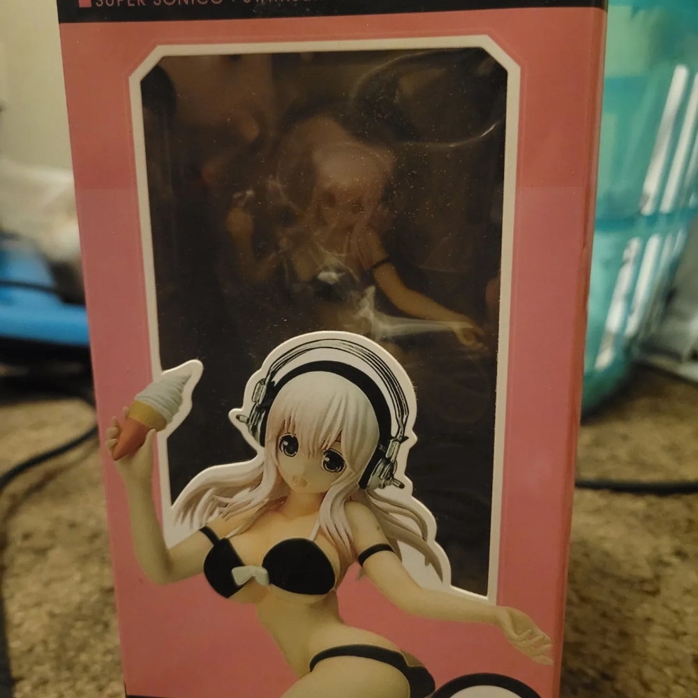 HUGE COLLECTION OF PIKACHU, MARVEL DOMINO, COMICS AND EXCLUSIVE ANIME FIGURINES